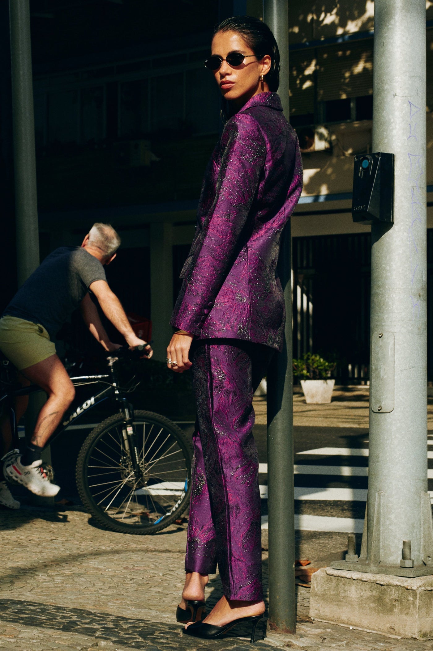 Pantalon Jacquard morado
