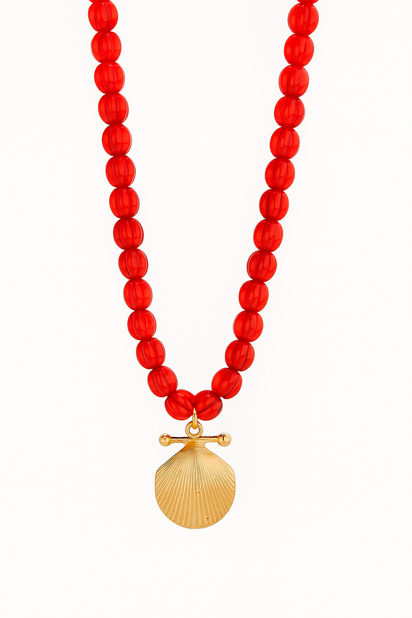 Collar perlas rojas concha